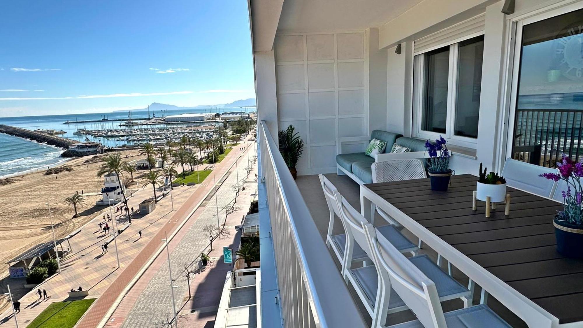 Apartamento NEPTUNO 27 - Frente a la playa de Gandía Exterior foto